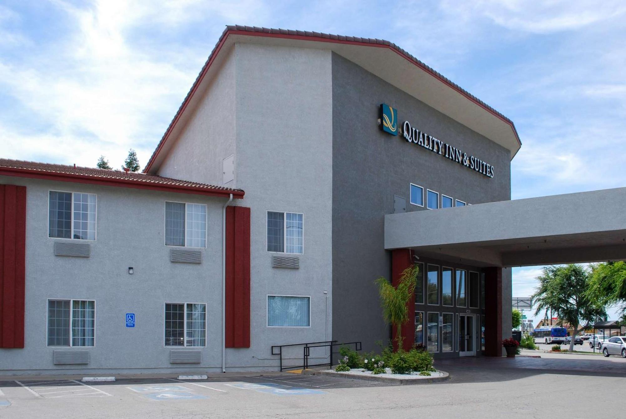 Quality Inn & Suites Fresno Northwest Exterior photo